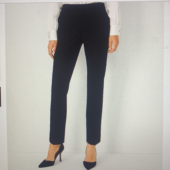 NWT everyday ankle pant in black lace. - Picture 3 of 6